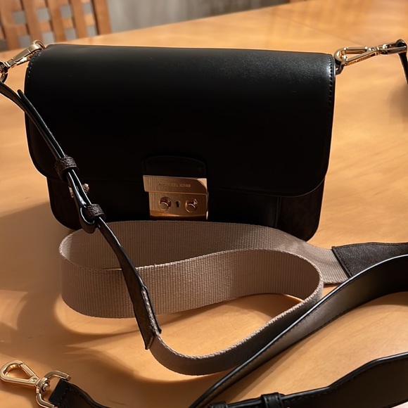 MK - Picture 14 of 14